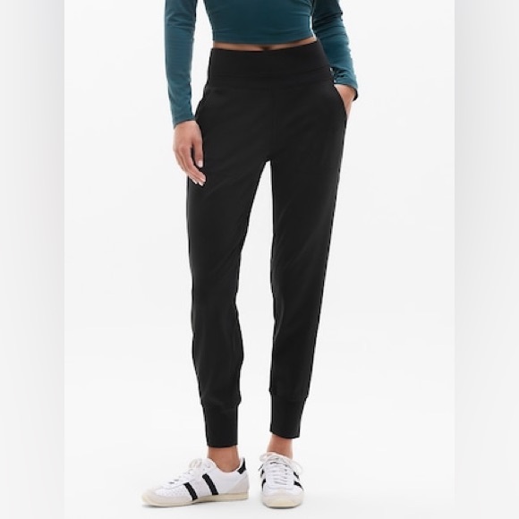 Athleta Pants - Athleta Black High-Rise Jogger Pants